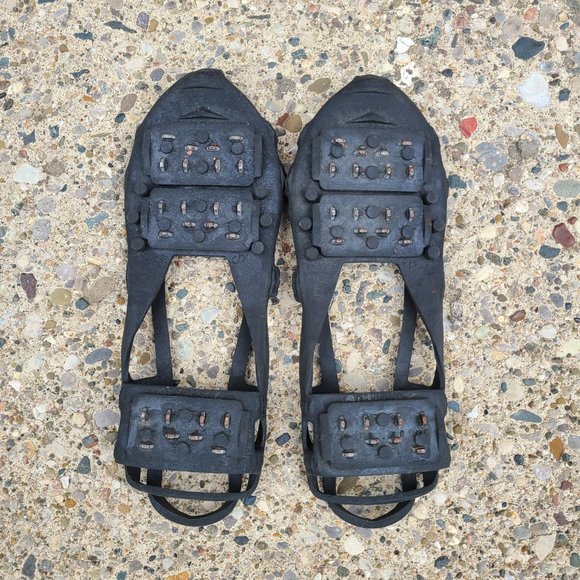 "Yaktrax" traction system (unknown brand) - Picture 2 of 5